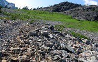 Kendall Katwalk trail on edge