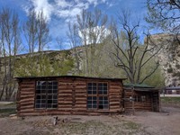 Josie Morris cabin