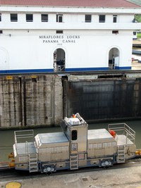 Miraflores Locks land tug