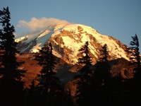 Mowich Lake to Spray Park Trail August