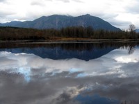 Mt Si beyond Borst Lake