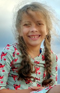 Zoey at Rattlesnake Lake