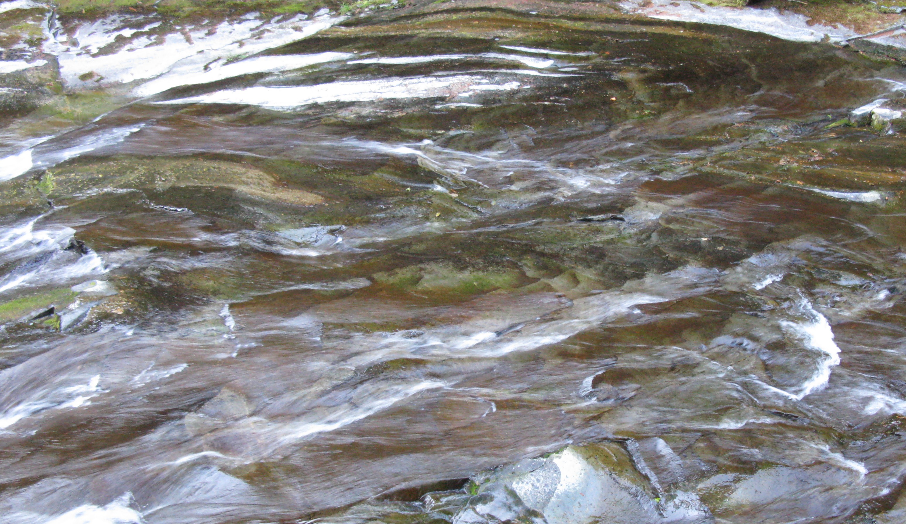 Chenuis Falls dry water