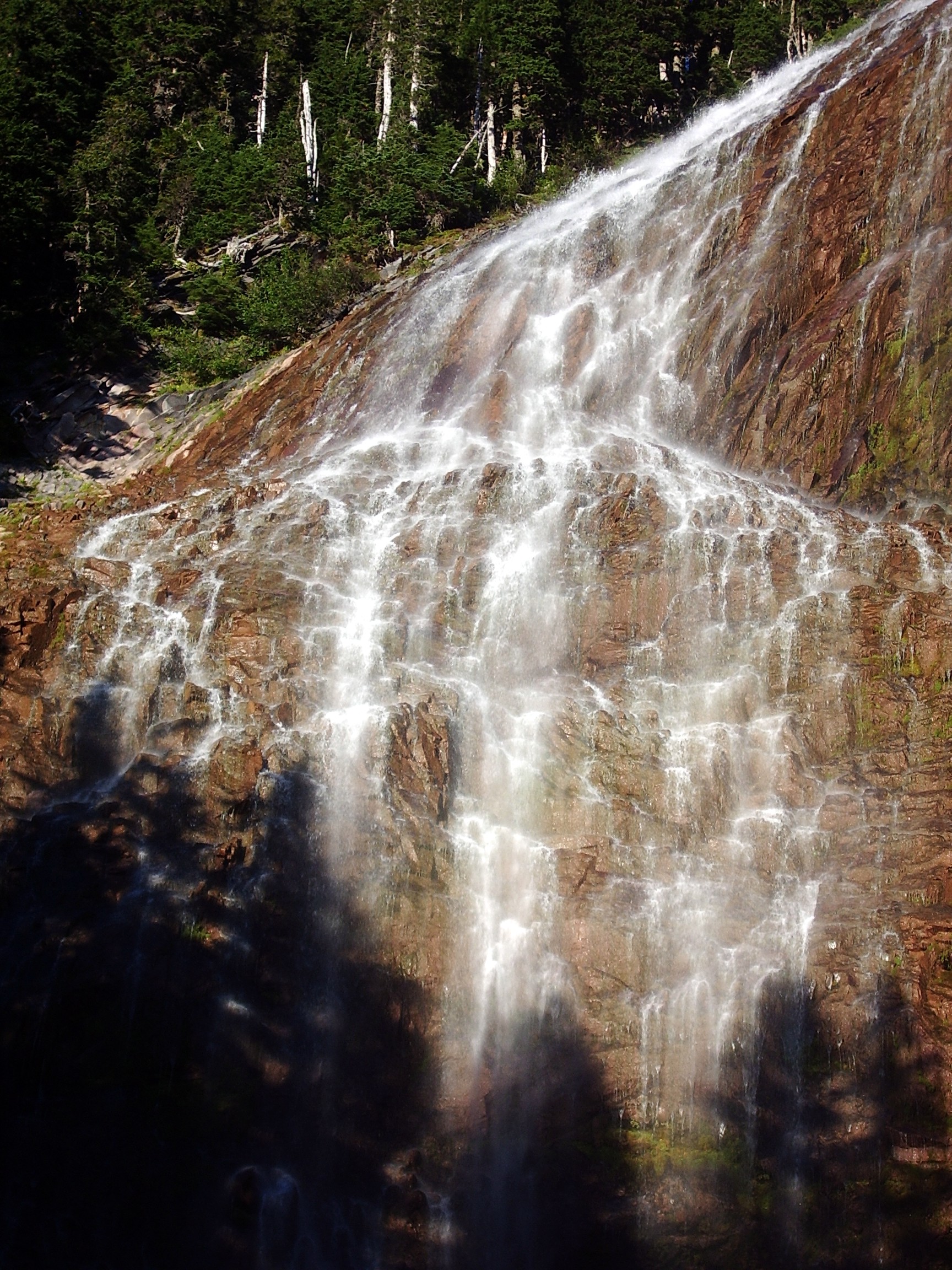 Mowich Lake to Spray Park Trail August