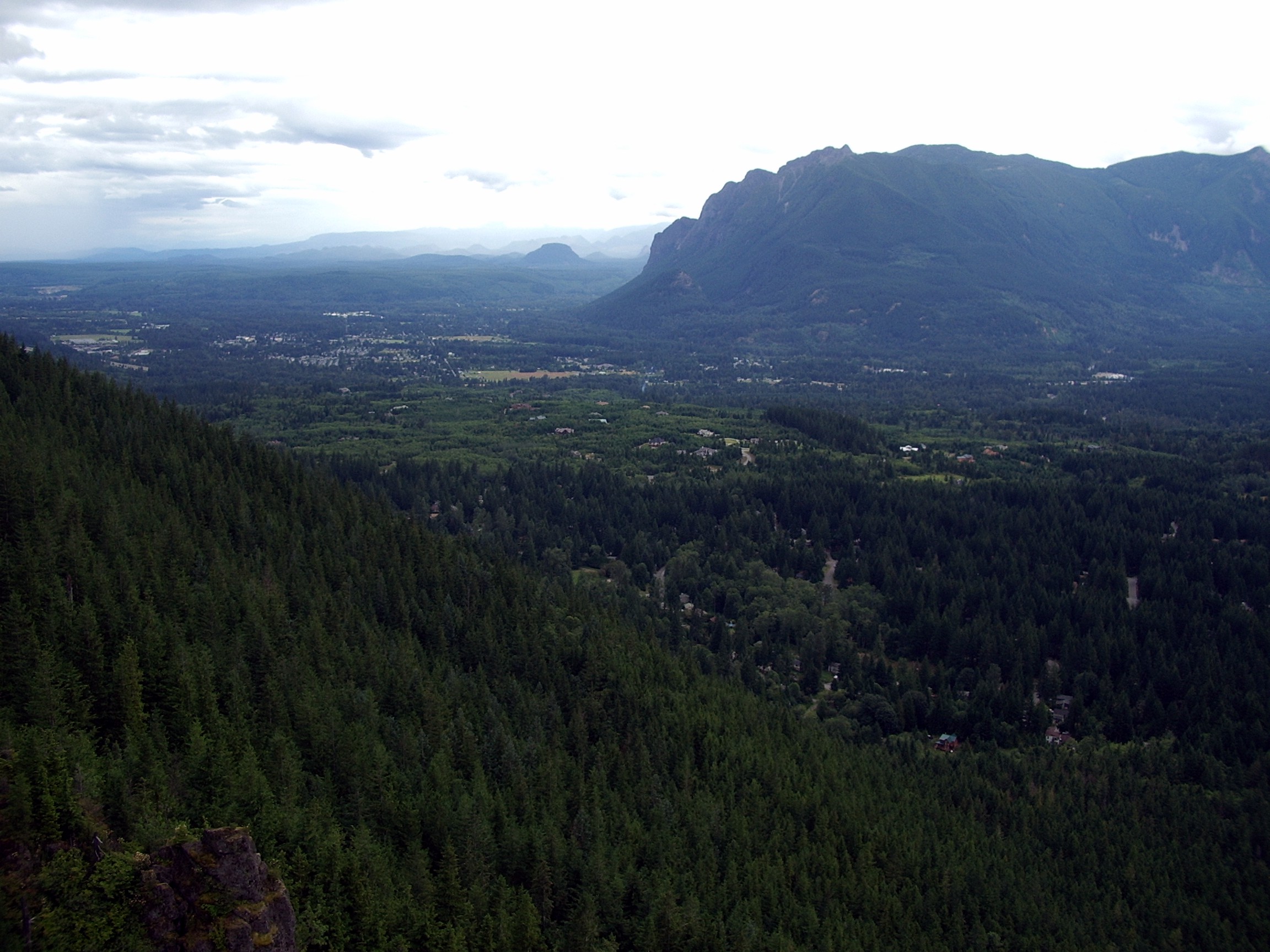 Rattlesnake Ledge Trail