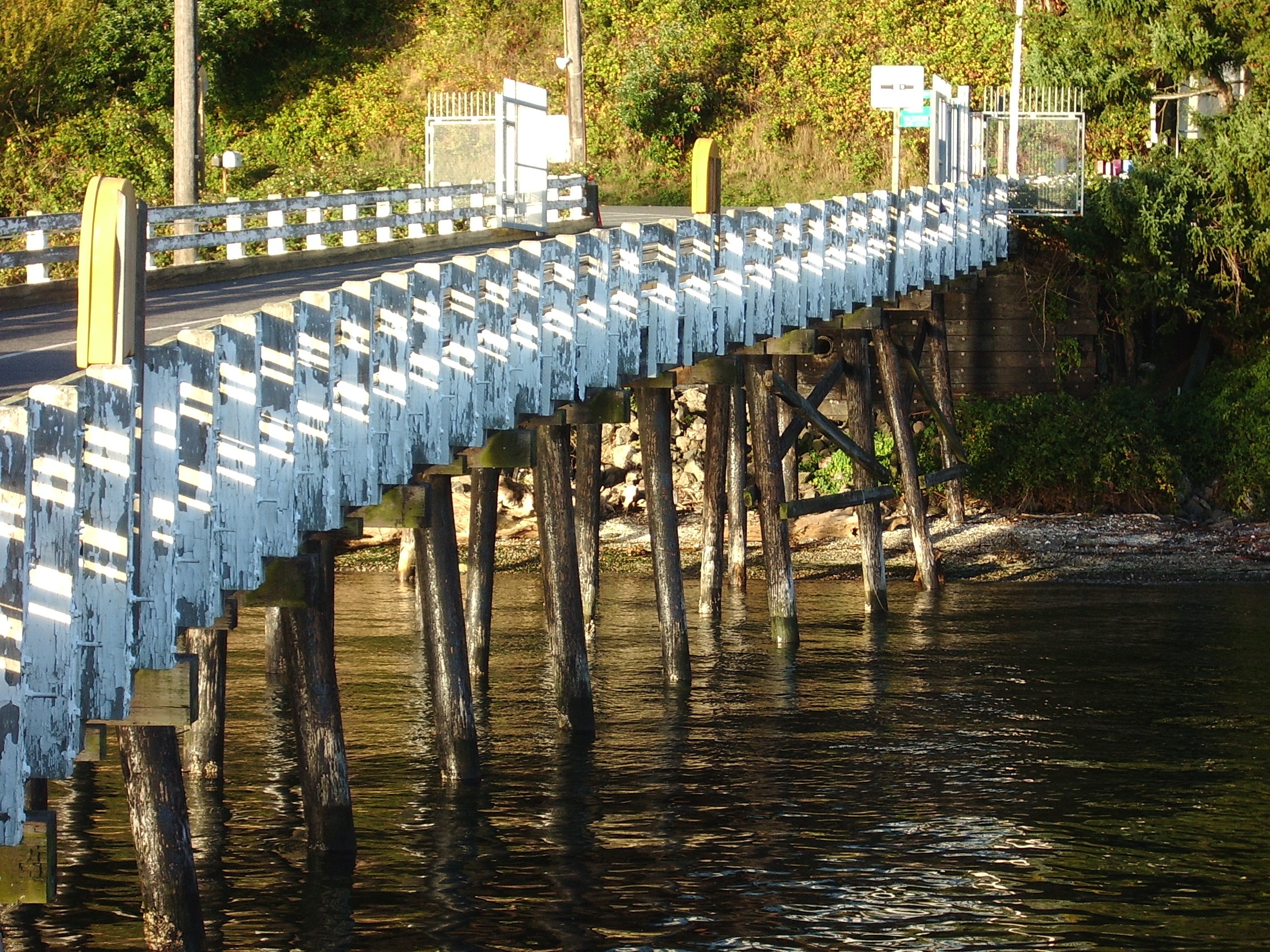Tahlequah ferry dock