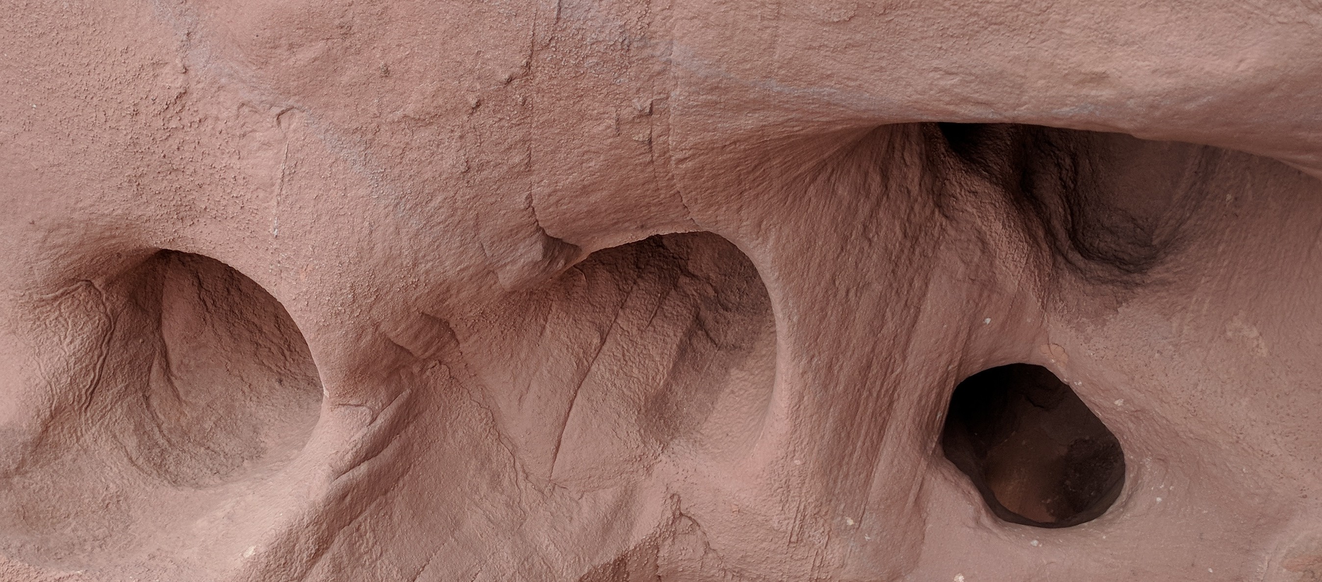 holes in Grand Wash wall