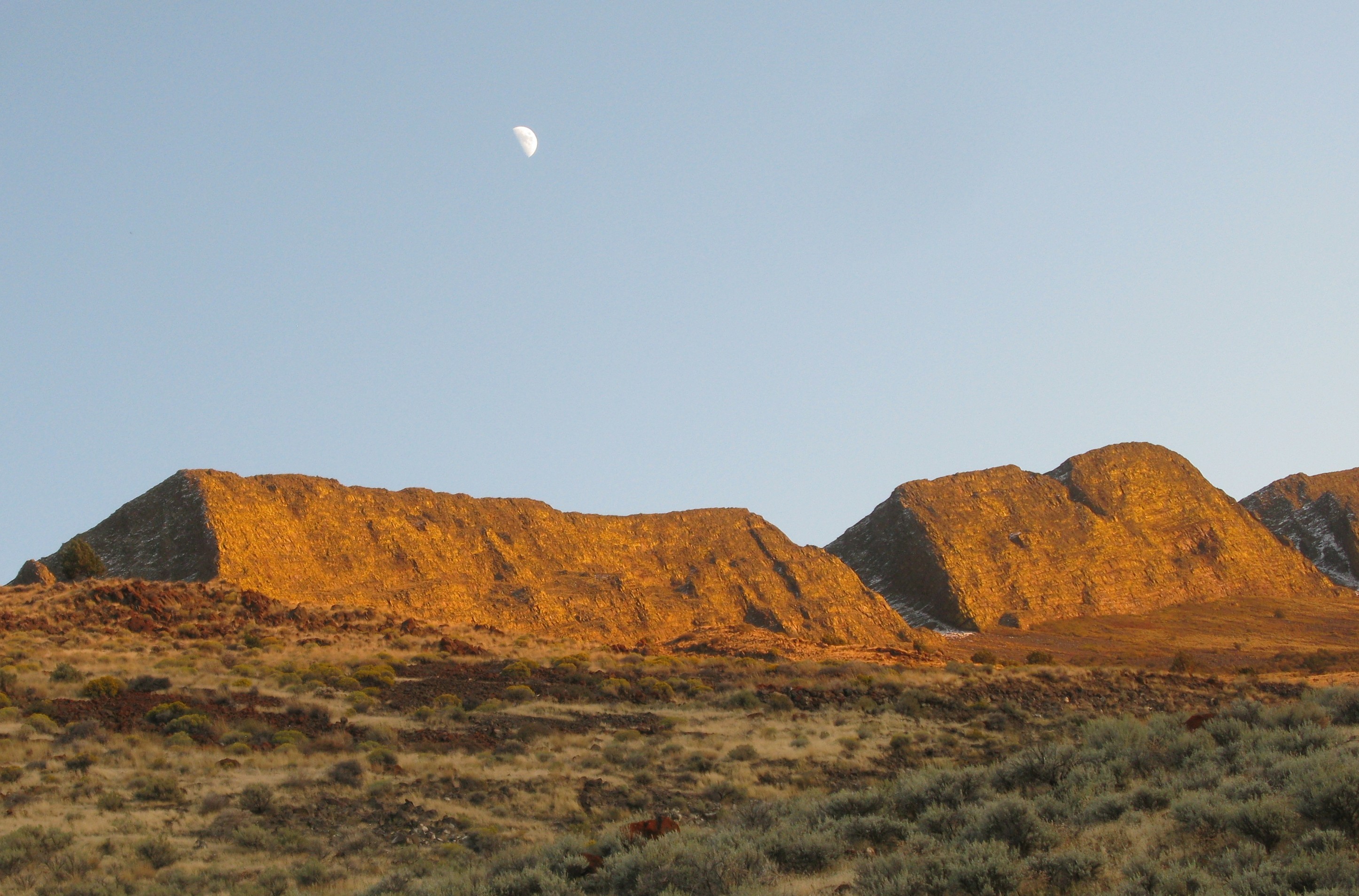 moon east of Lake Abert