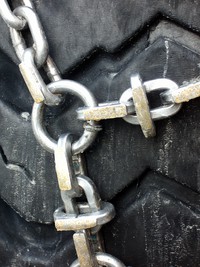 chinook pass snow plow chains