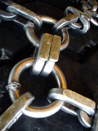 chinook pass snow plow chains