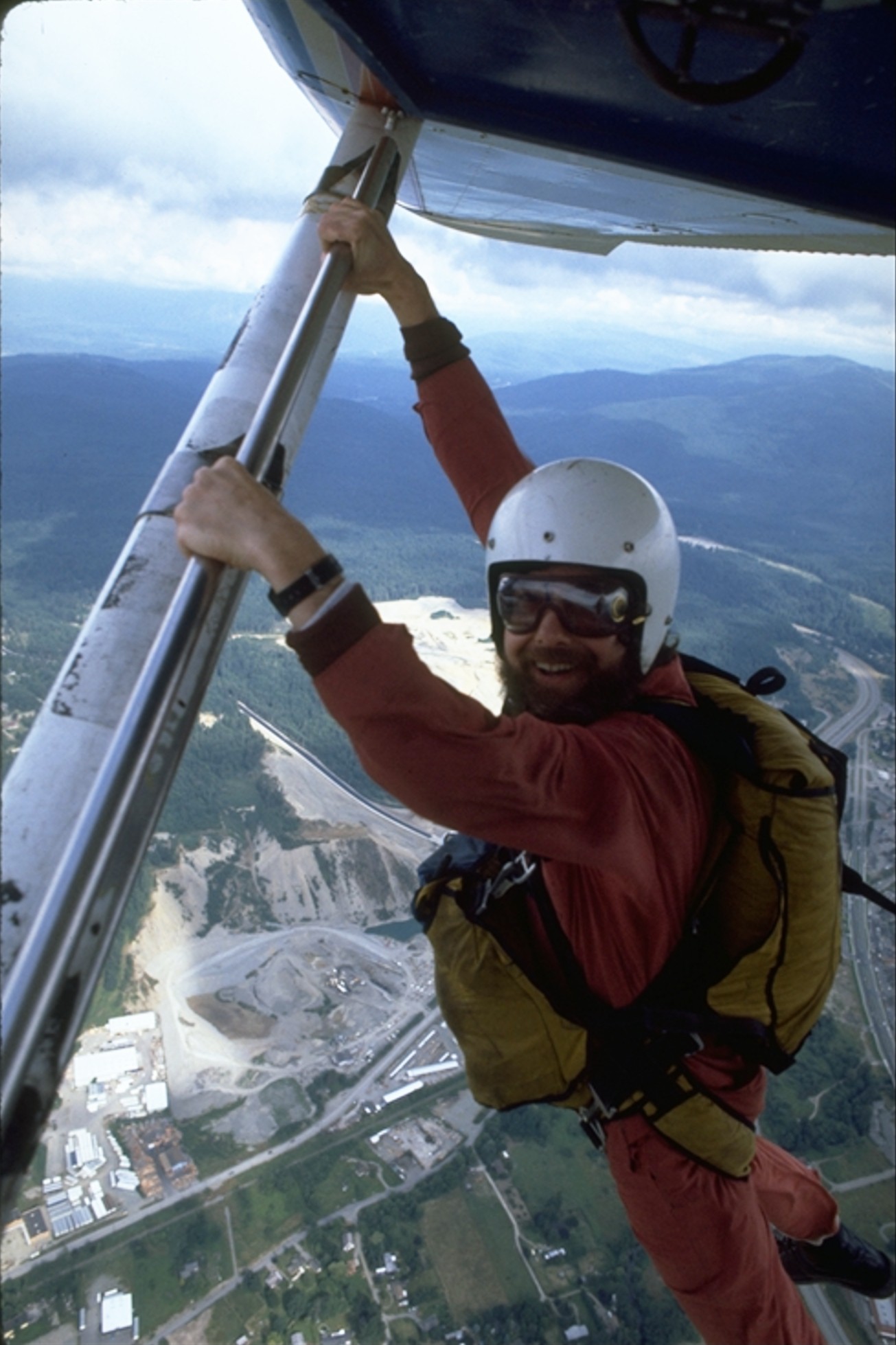 Alex taking the shortcut to Issaquah airport 1987
