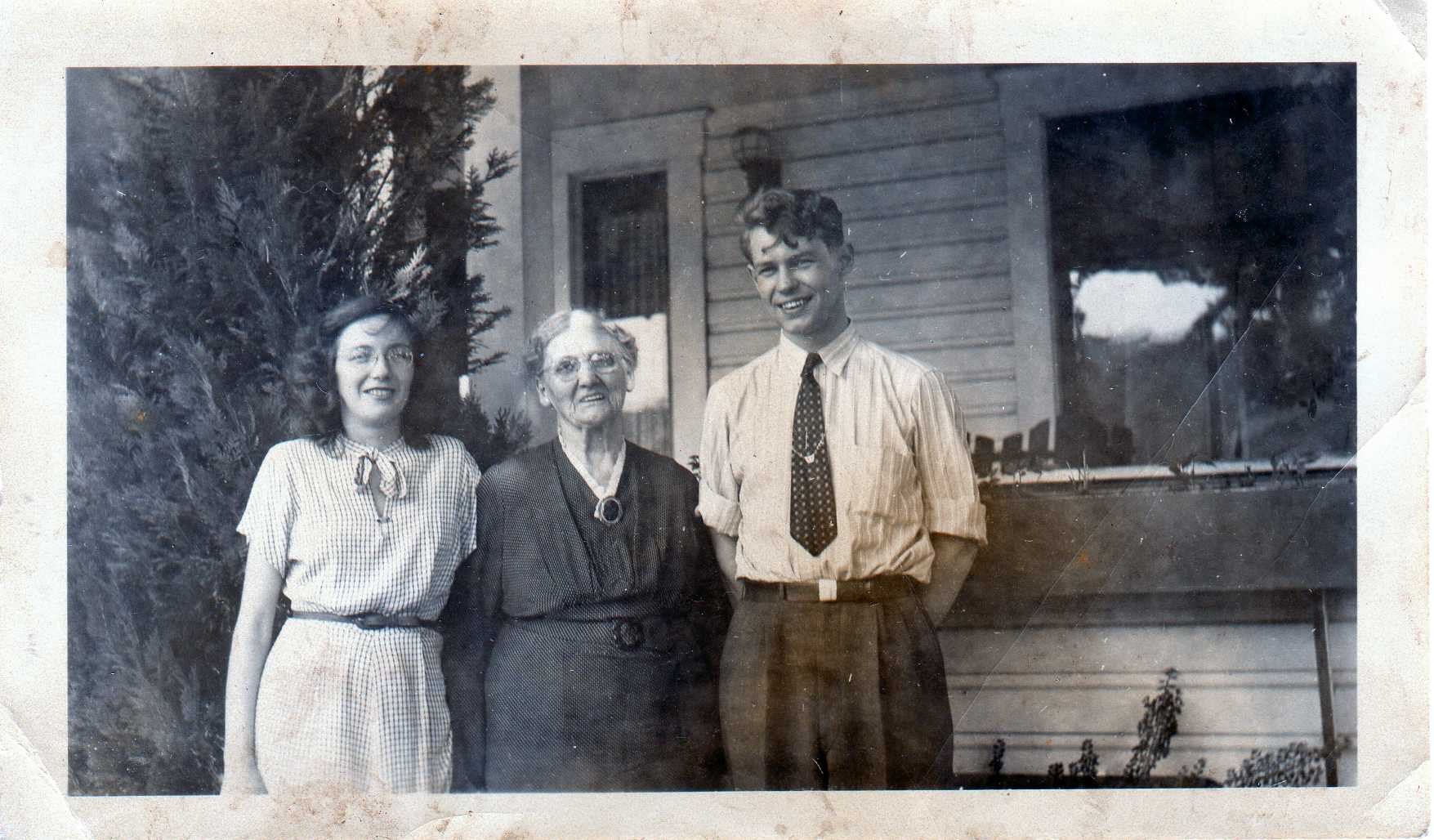 rb angela rena robinaon buzz summer 1946 001