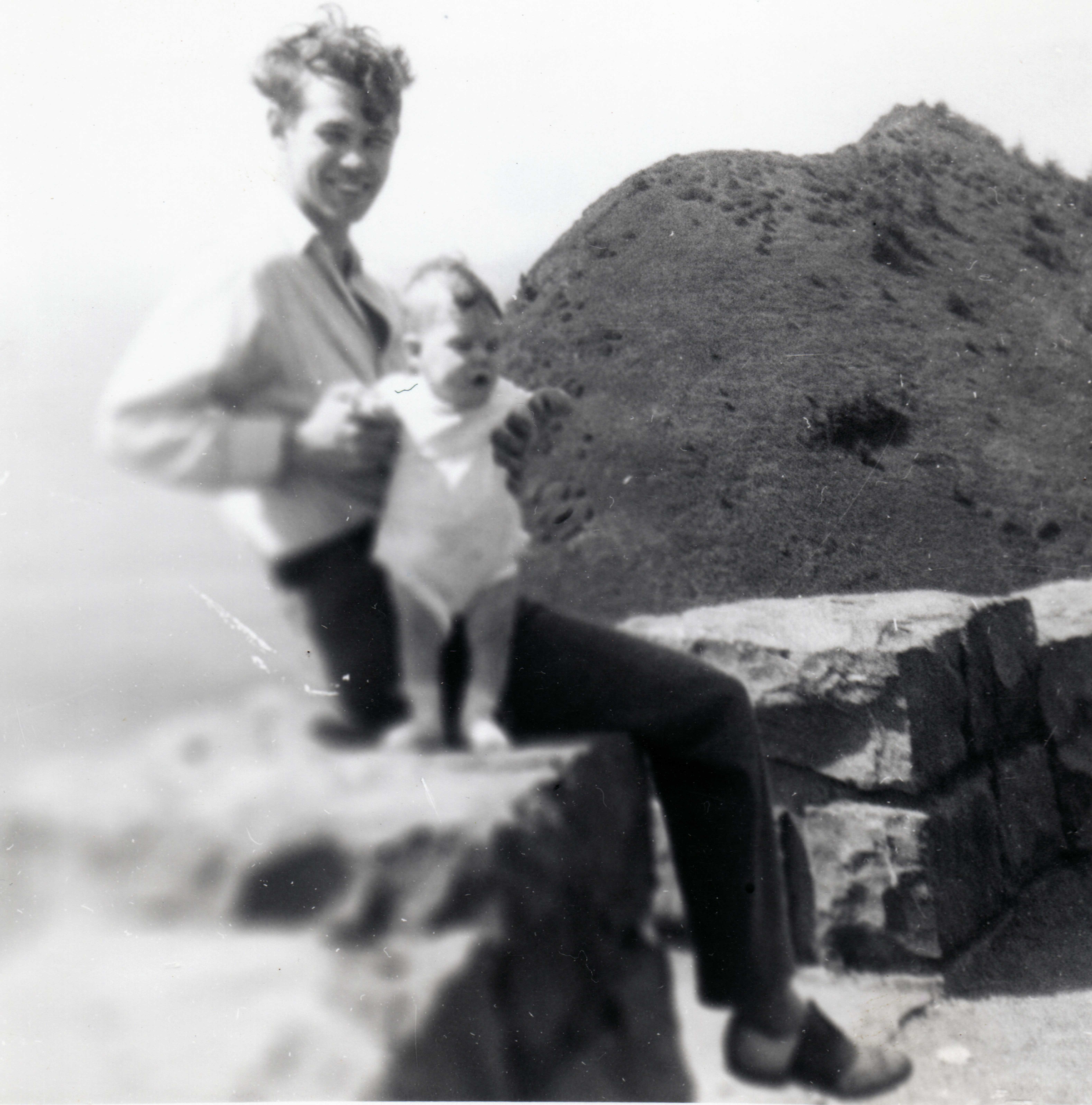 rb buzz eric aug 1947 001