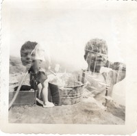 rb eric bruce aug 27 1952 later filling tub 001