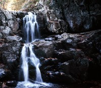 1973 10 27 Shenandoah falling water 01