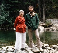 1980 08 Mom and Alex 01