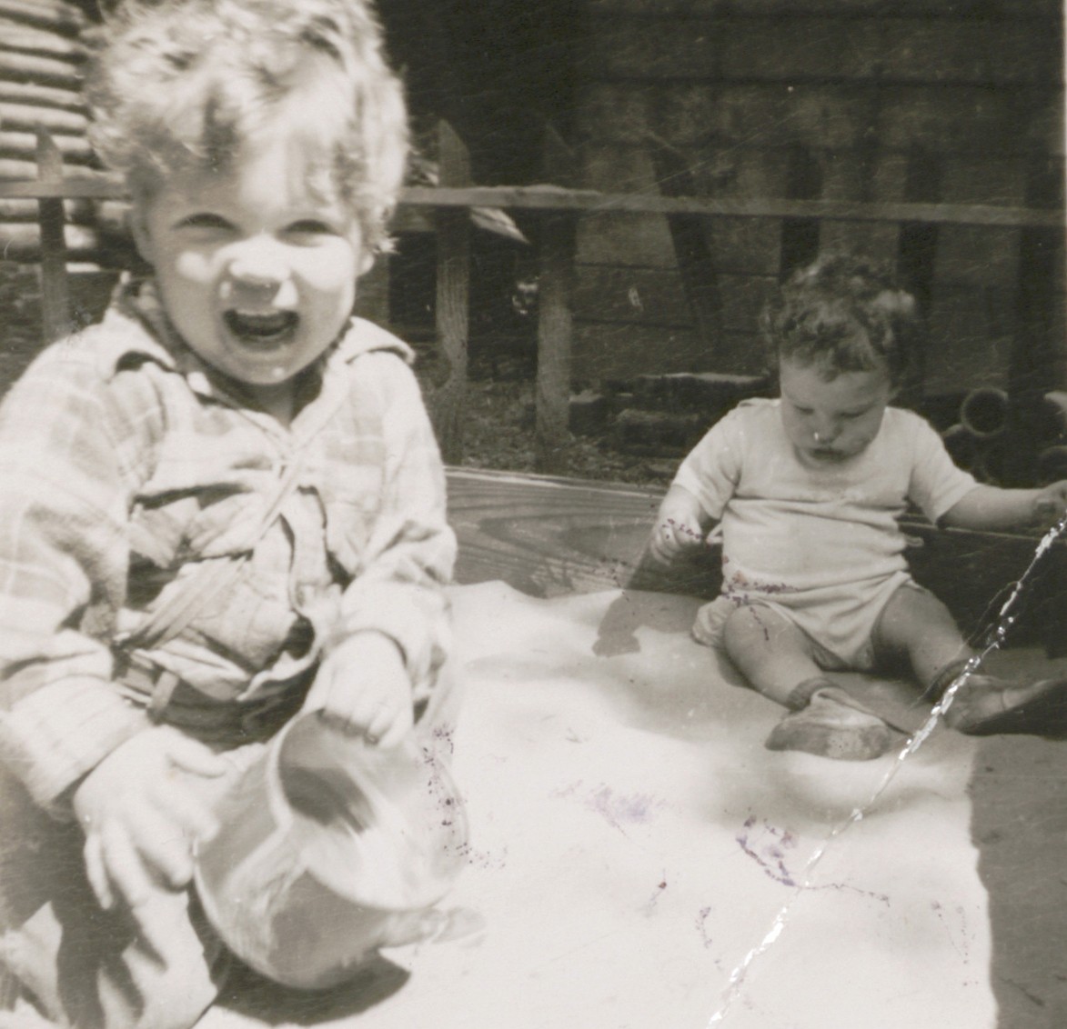 1949 Eric and Bruce 01