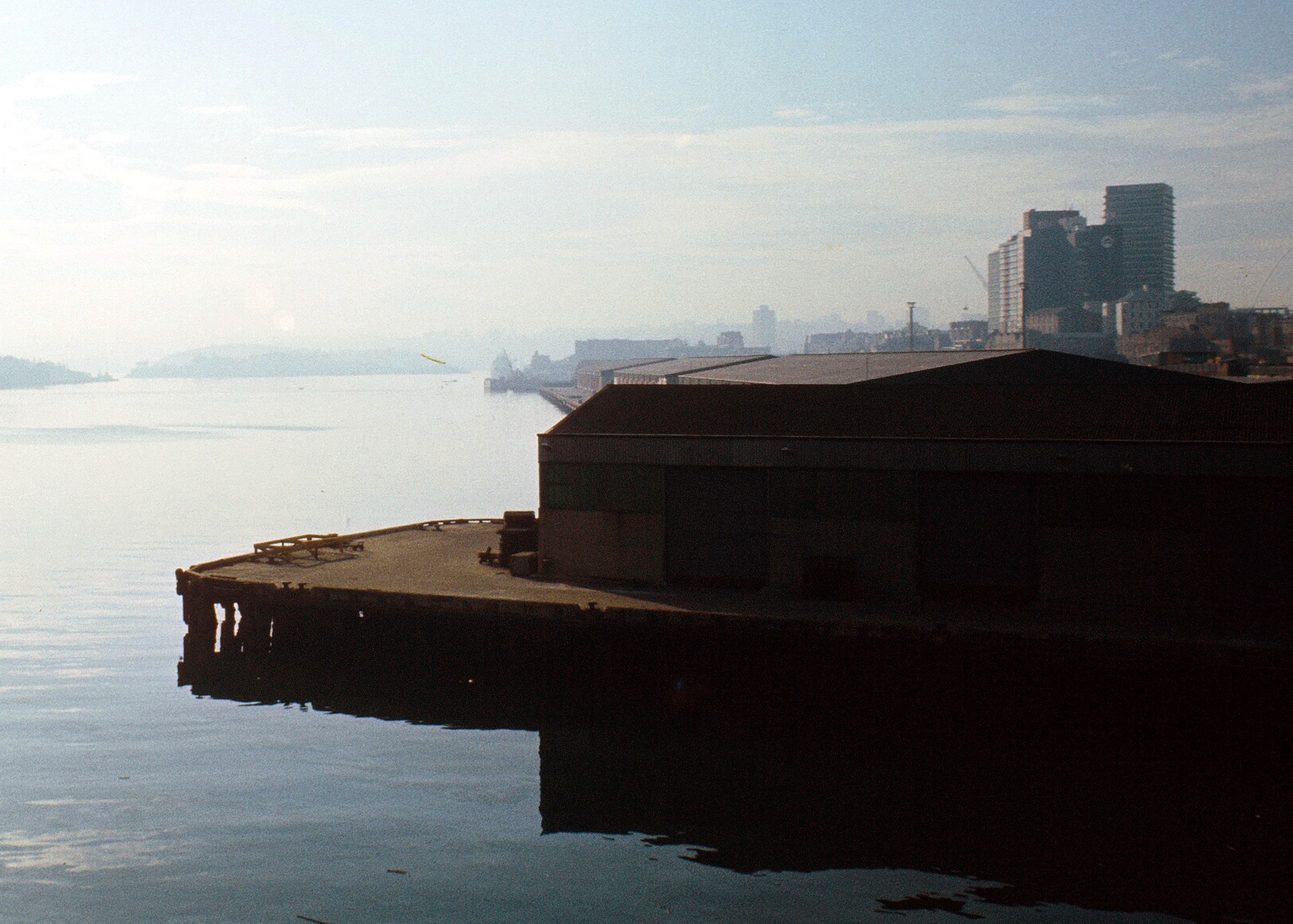 1970 06 20 Sydney still dock 01