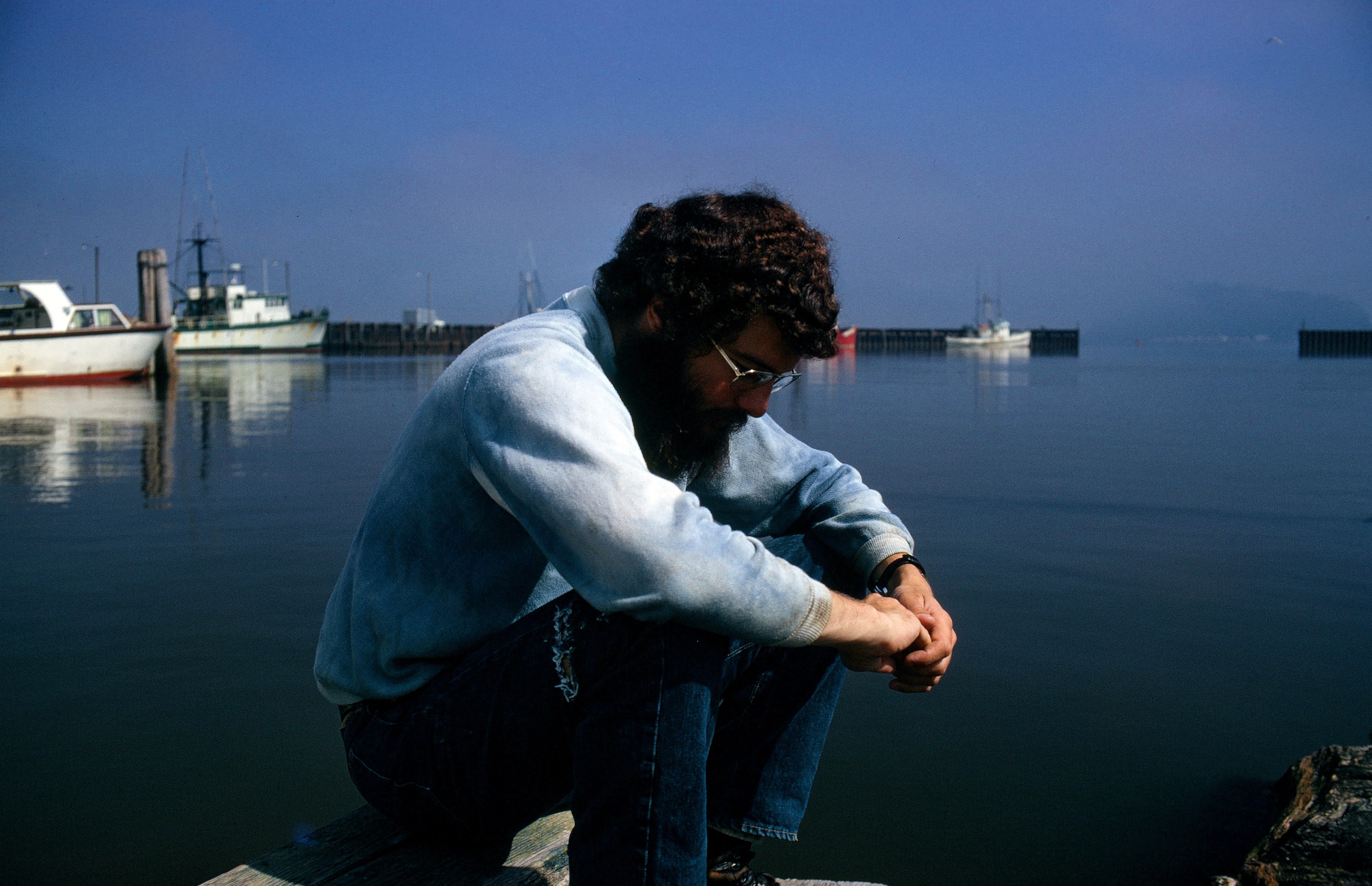 1974 08 11 Alex in Astoria contemplating how this picture cost 5000 happy dollars 01