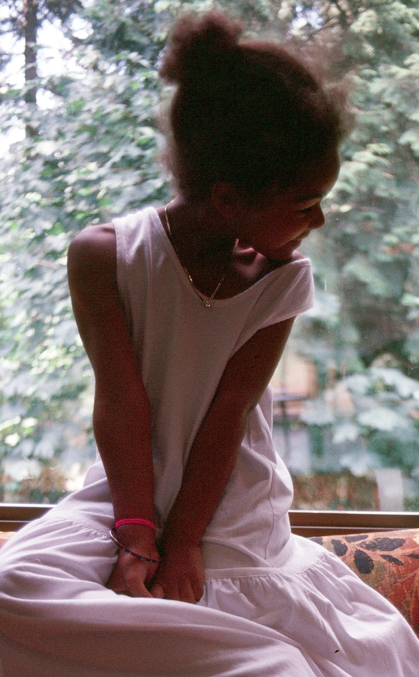 1992 10 Summer at the window 01