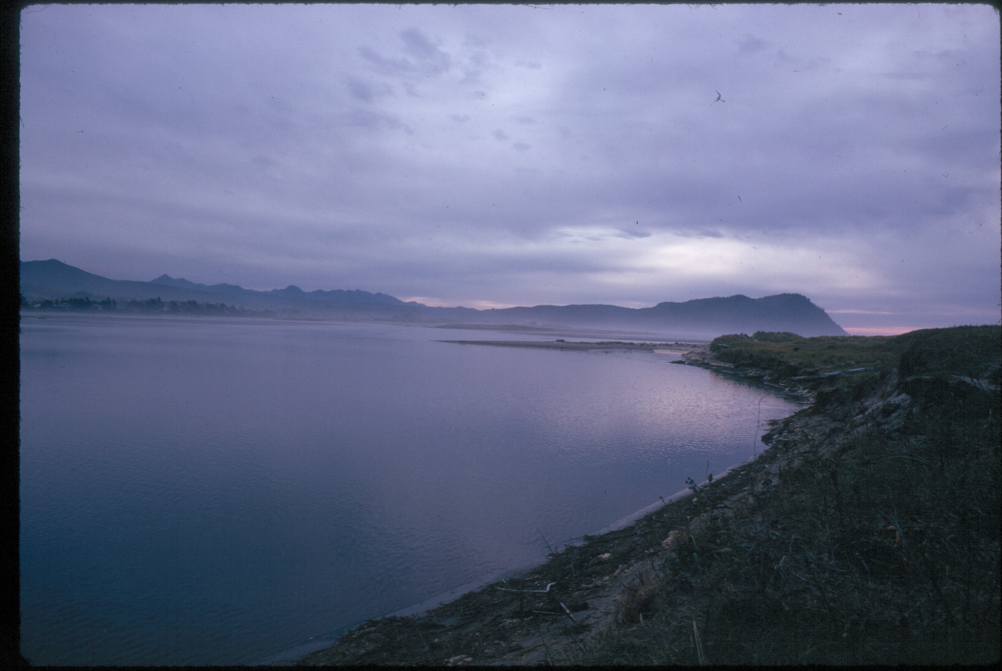 ss 091 1970 11 13 tillamook head from gearheat peters point