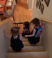tday 2016 girls on the stairs