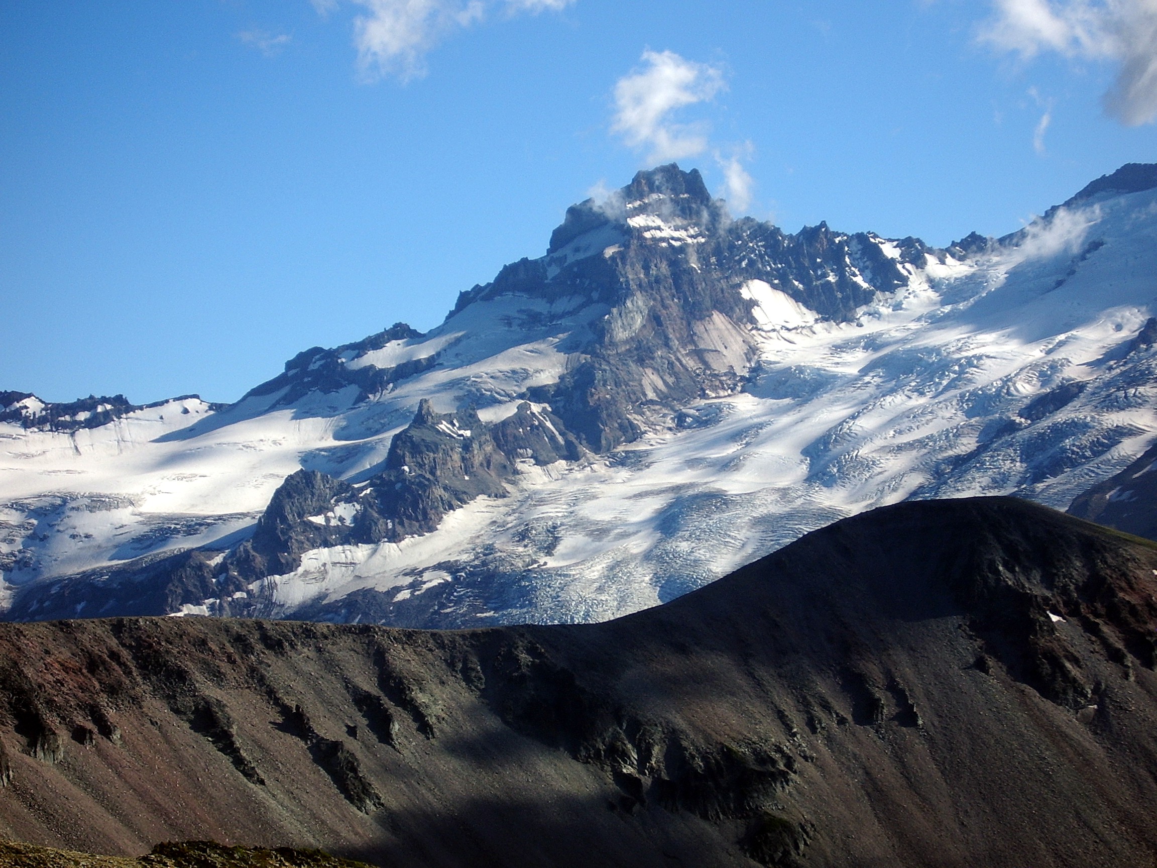 Little Tahoma from Mt Fremont trail