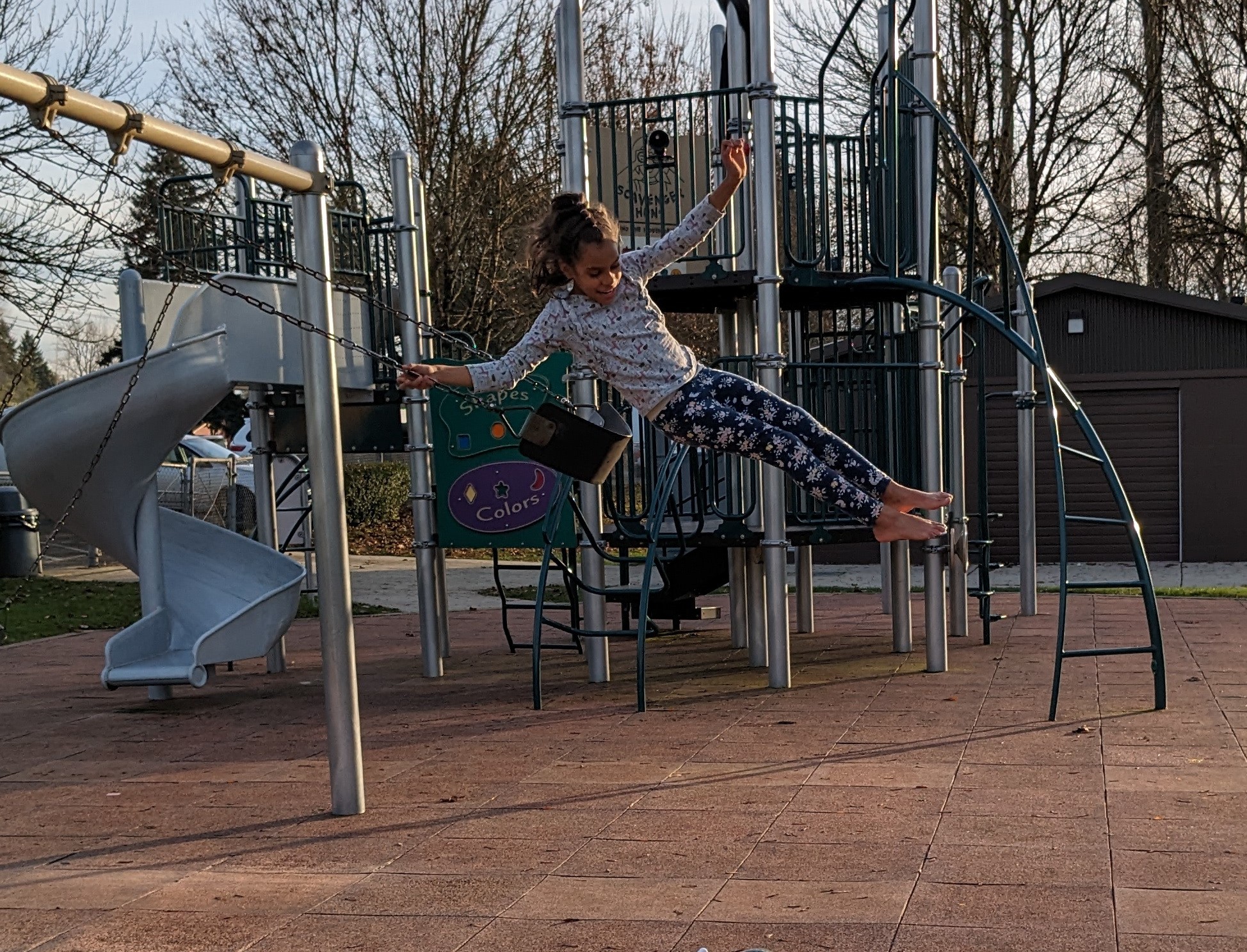 Olive bailing from a swing