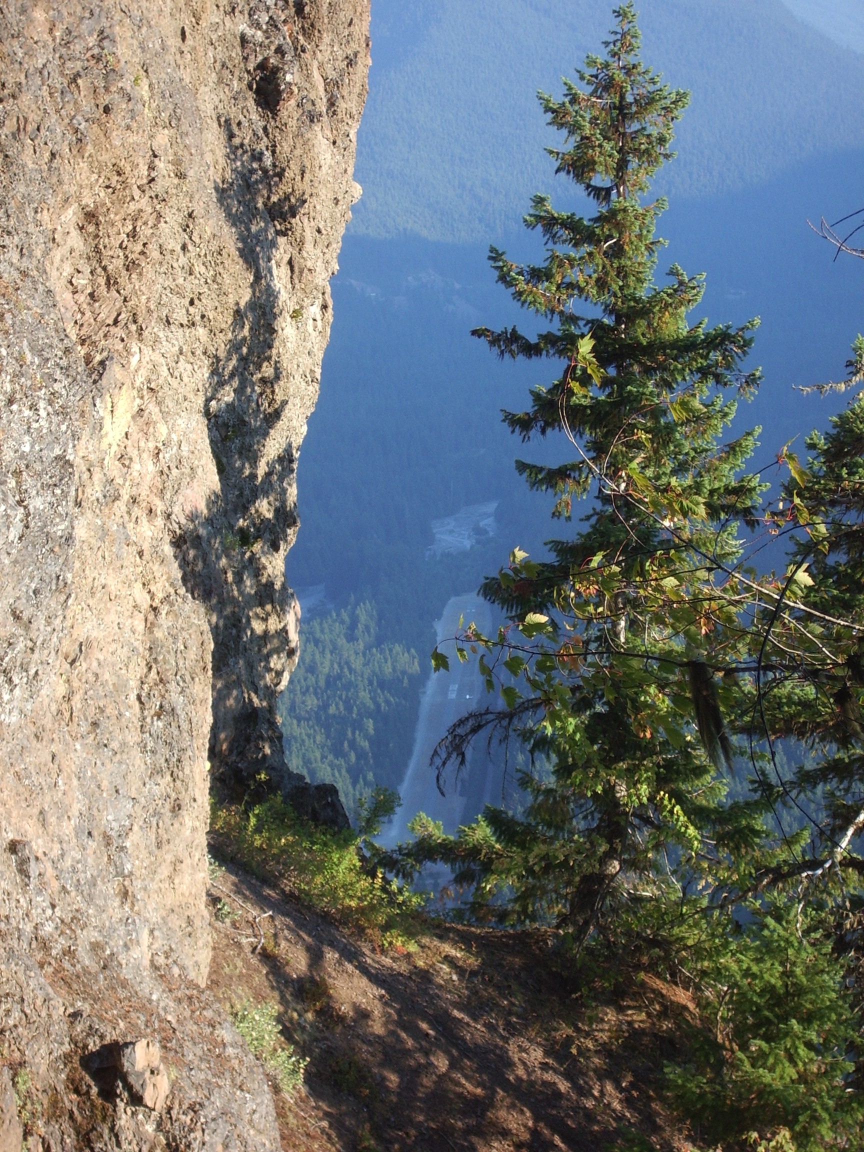 Palisades Trail