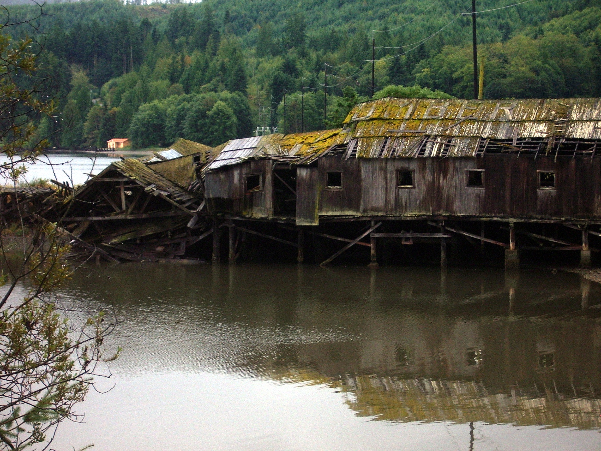 barn on puget sound