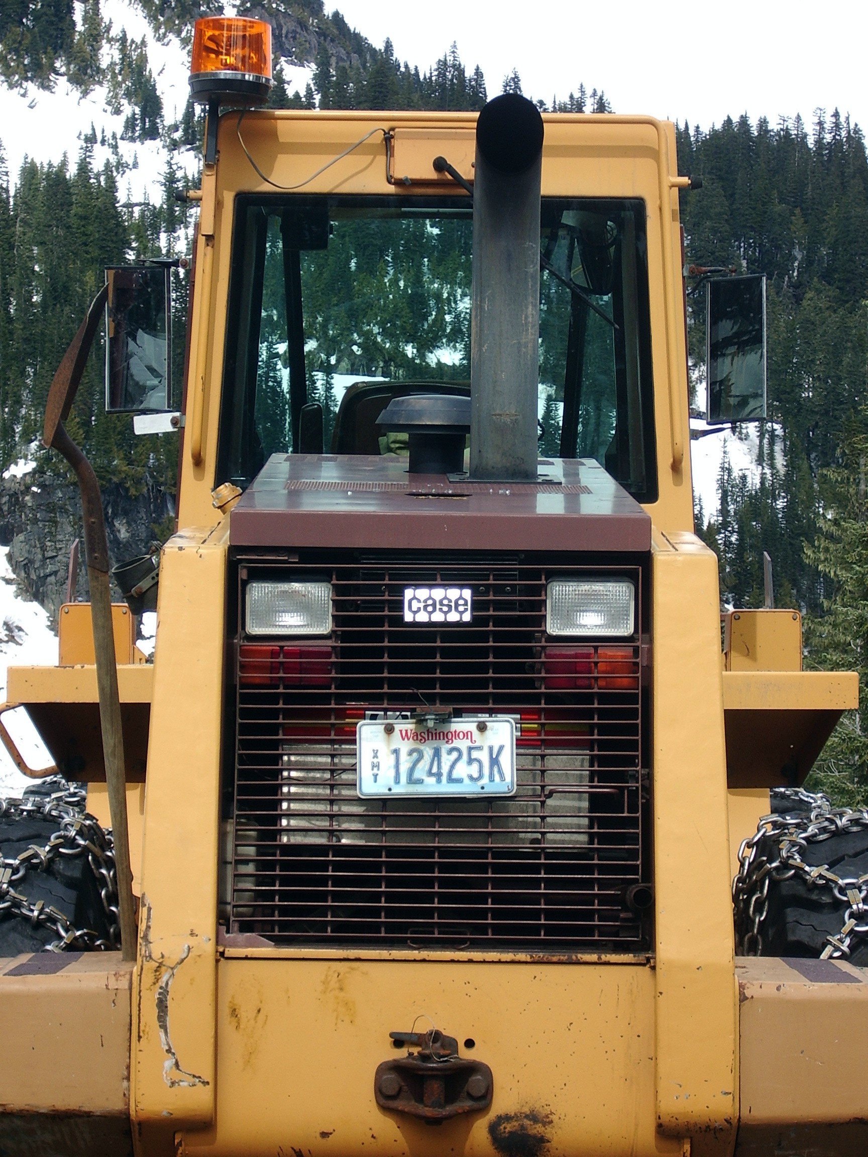 chinook pass snow plow
