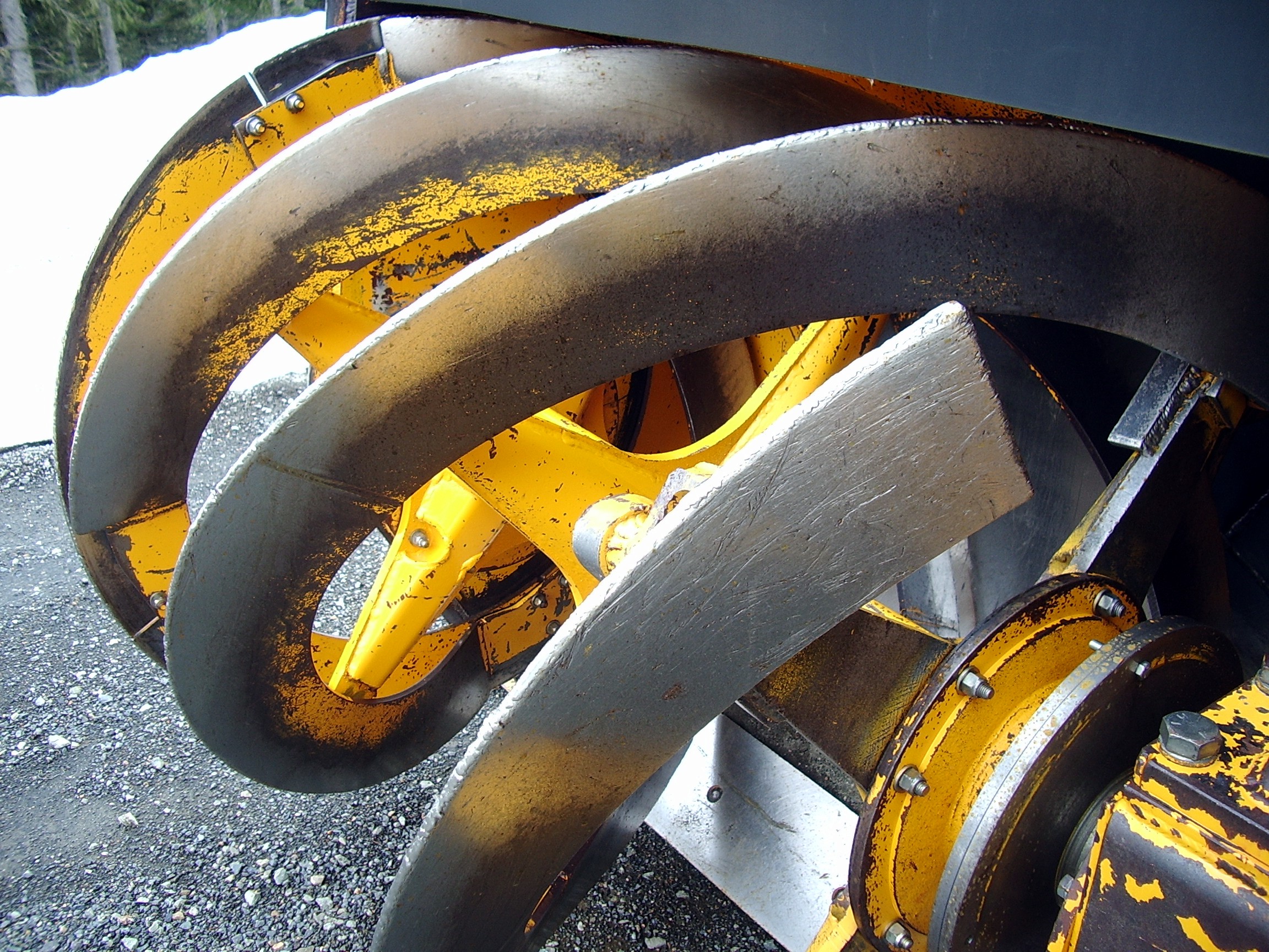 chinook pass snow plow
