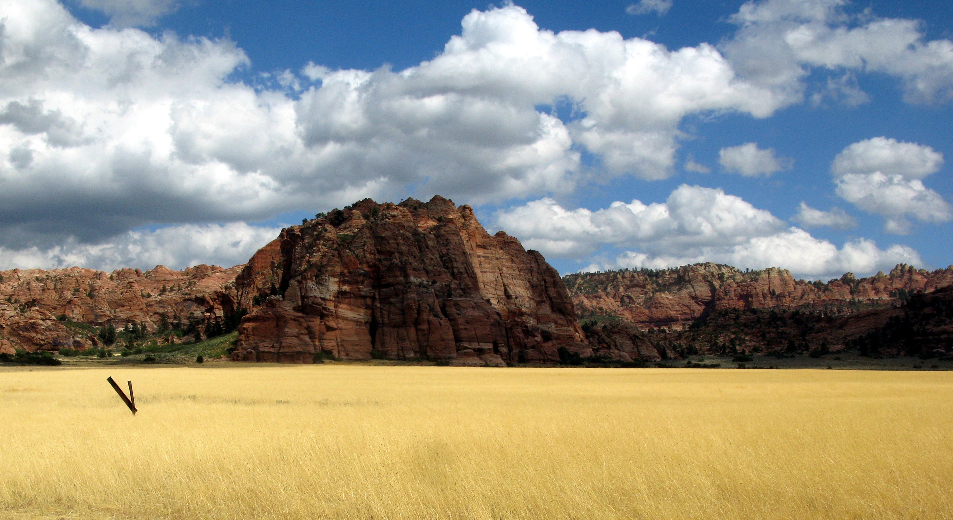 colors west of Zion NP